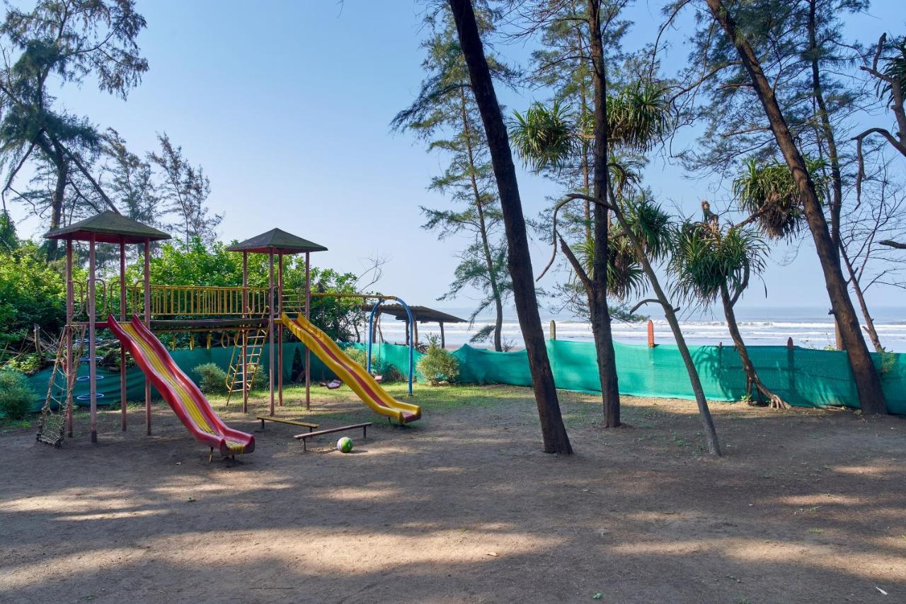 Tranquil Beach Resort Harihareshwar Exterior foto